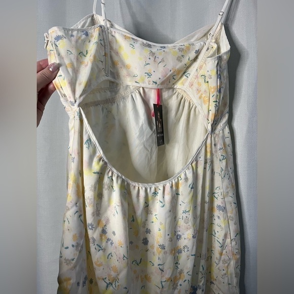 I Heart Ronson Yellow Floral Dress 14 - Picture 5 of 10